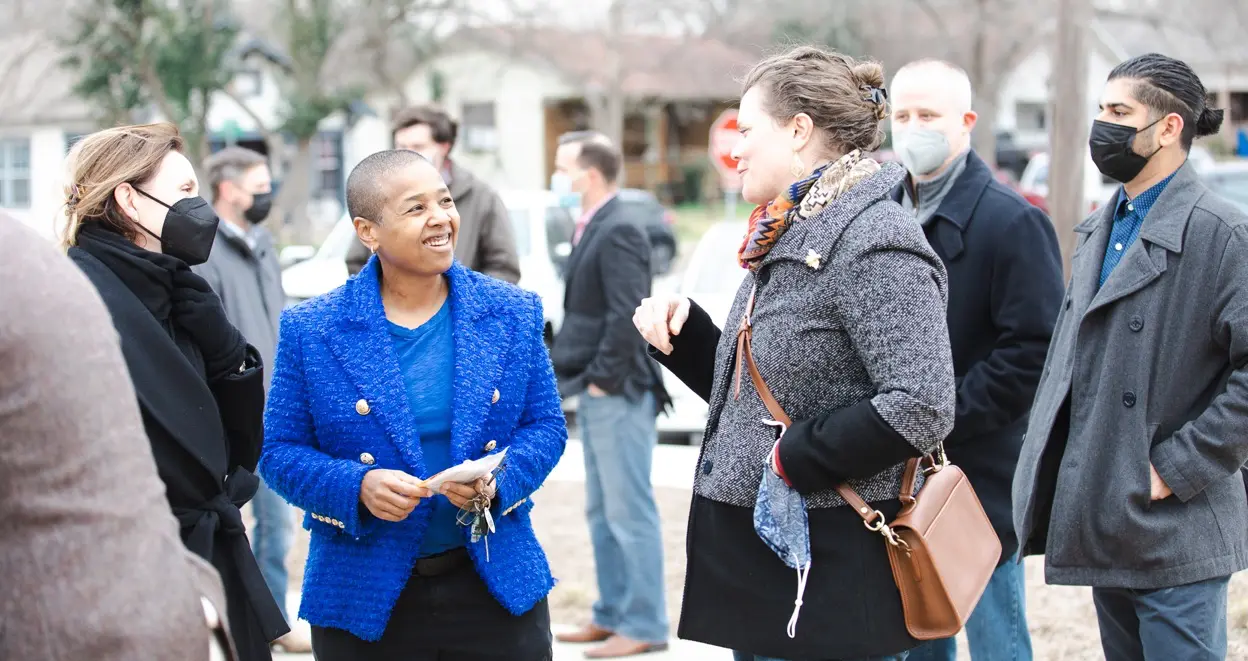 Photo of lone-star-circle-of-care-ribbon-cutting-031